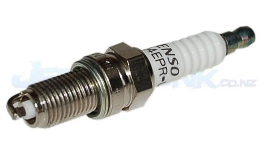 Spark Plug Denso W24ESRU image 0
