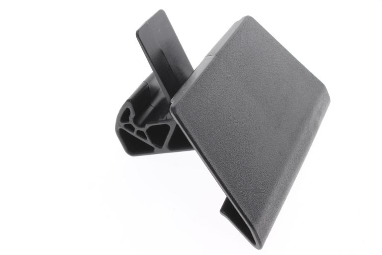 Yamaha Lock Lid image 0