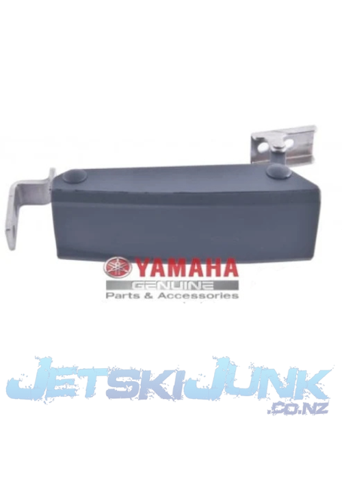 Yamaha Stern Cover Lock